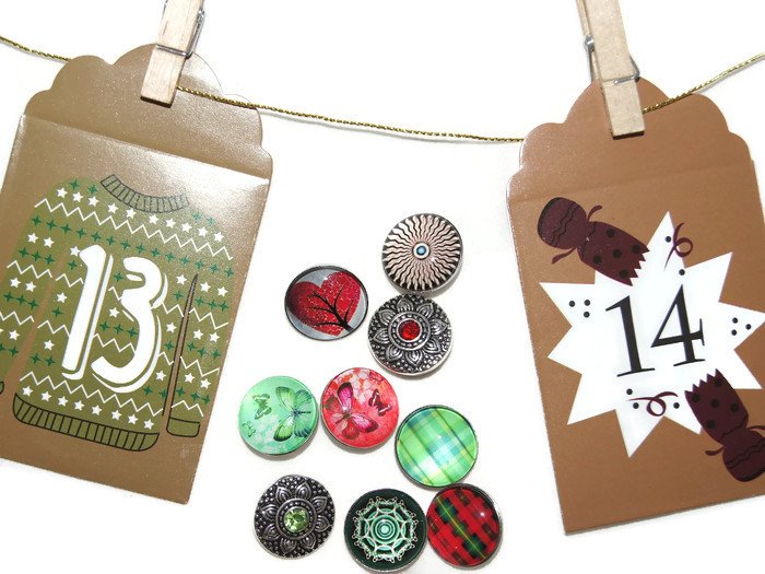 CreativePuddles's tweet image. Adults deserve advent calendars too! Move over kids, this one&apos;s for us!! 2 bracelets, 21 charms AND a surprise in the last window! creativepuddles.com/collections/gi…
#FierceBloggers #FemaleBloggerRetweet #blogginggals #Womeninbusiness #womaninbiz @_bloggersrt_ #adventcalendar #christmasgift