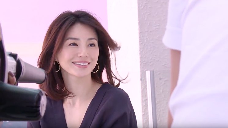 コーセー ビューティーエテルナ 公式 井川遥 さん出演 ルシェリ の Cmメイキング 公開中 エイジング を加速する 乾燥 シーズン うるおい コラーゲンケア成分で 頬に ハリ と ツヤ を与えよう T Co 3fjdajn4hy アラフォー