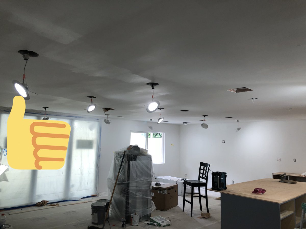 coastpainting7's tweet photo. #InteriorPainting #KnottsBerryFarm #BuenaPark #SherwinWilliamsPaints #NextLevel #Proudfather #Painters #painting #paintHouses #CommercialPainting https://t.co/RIVbFPN6kl