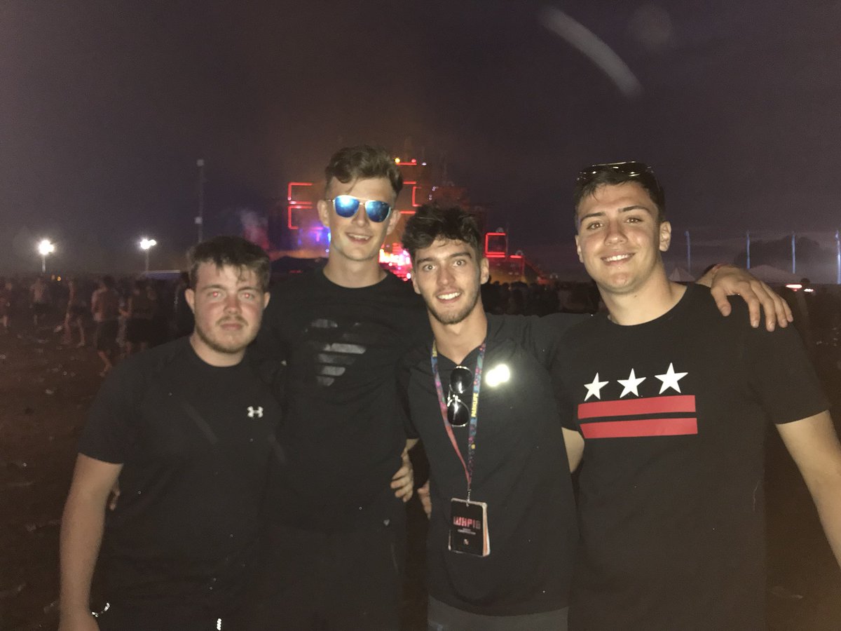 jake11holt's tweet photo. @james_fordx happy birthday James, better late than never, see u on the weekend! Love u xx https://t.co/Rz7MlT474V