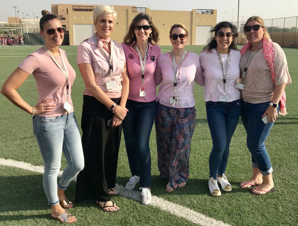 GISPYPG3's tweet image. Pink ladies @GCSdubai #PinkDay raising awareness for breast cancer #BeHappyBeGcs