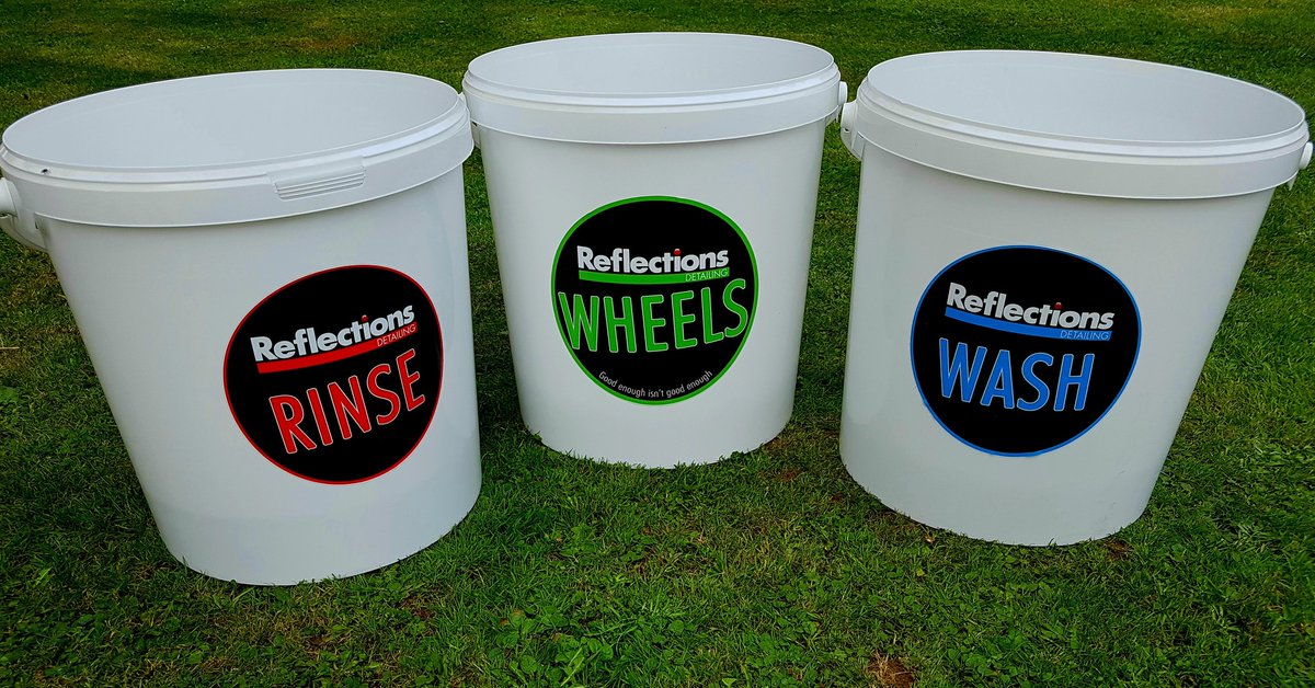 MarkBaugh6's tweet photo. A big thank you to @RichReflections for my competition prize.
#detailing #safewashing #threebukets #cleencars #gritguard https://t.co/ZqG8iQl8xO