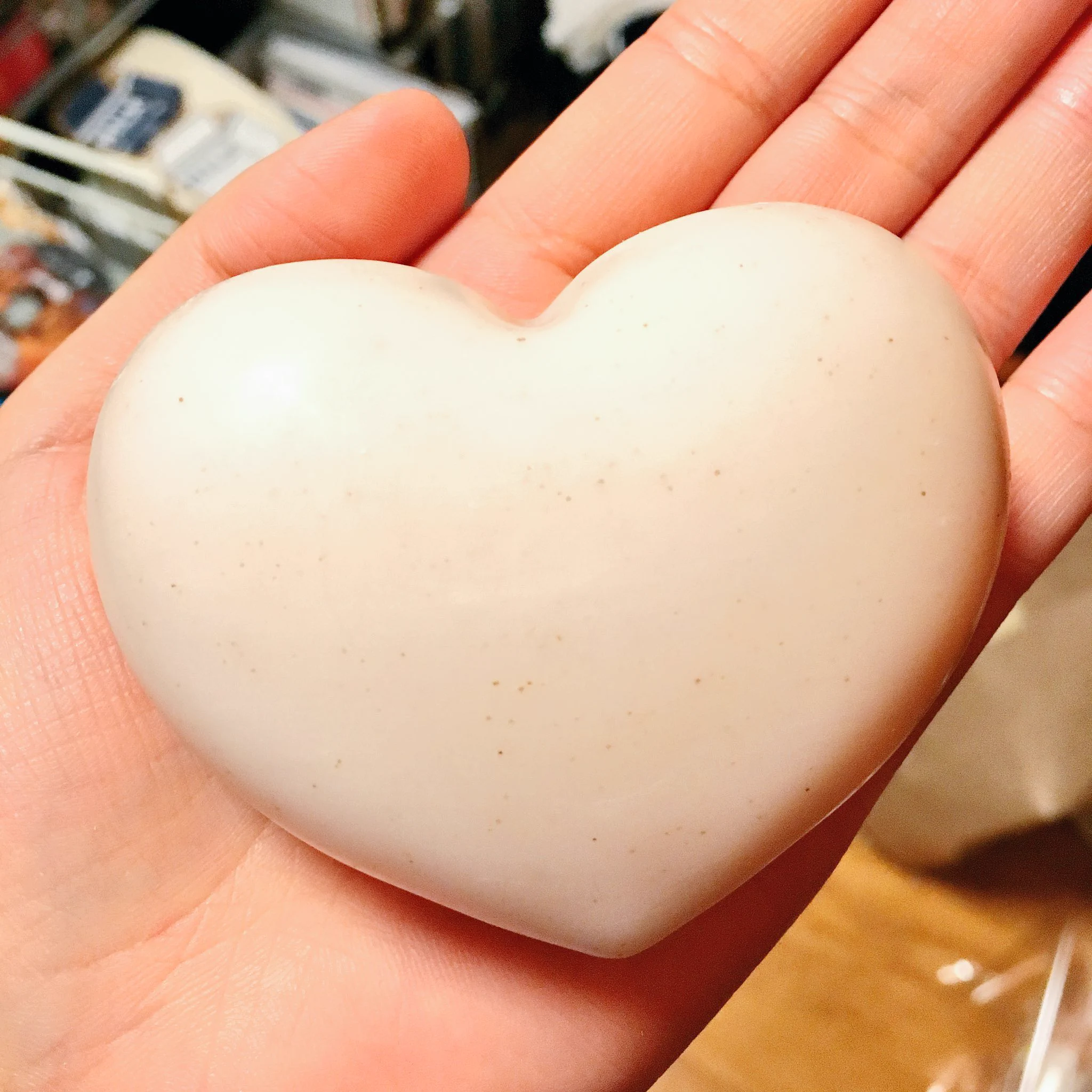 無限にテュルンッテュルンになるだと？？こりゃ気になる！！お尻専用の石鹸「恋するおしり」ですってｗｗ