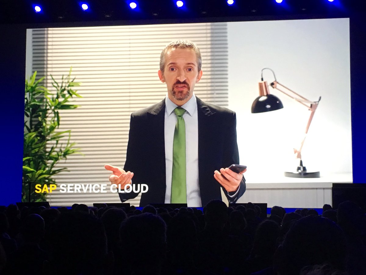 kirsitarvainen's tweet image. With #SAPServiceCloud you can create harmonized service experiences that never stop improving  #sapcxlive #custserv