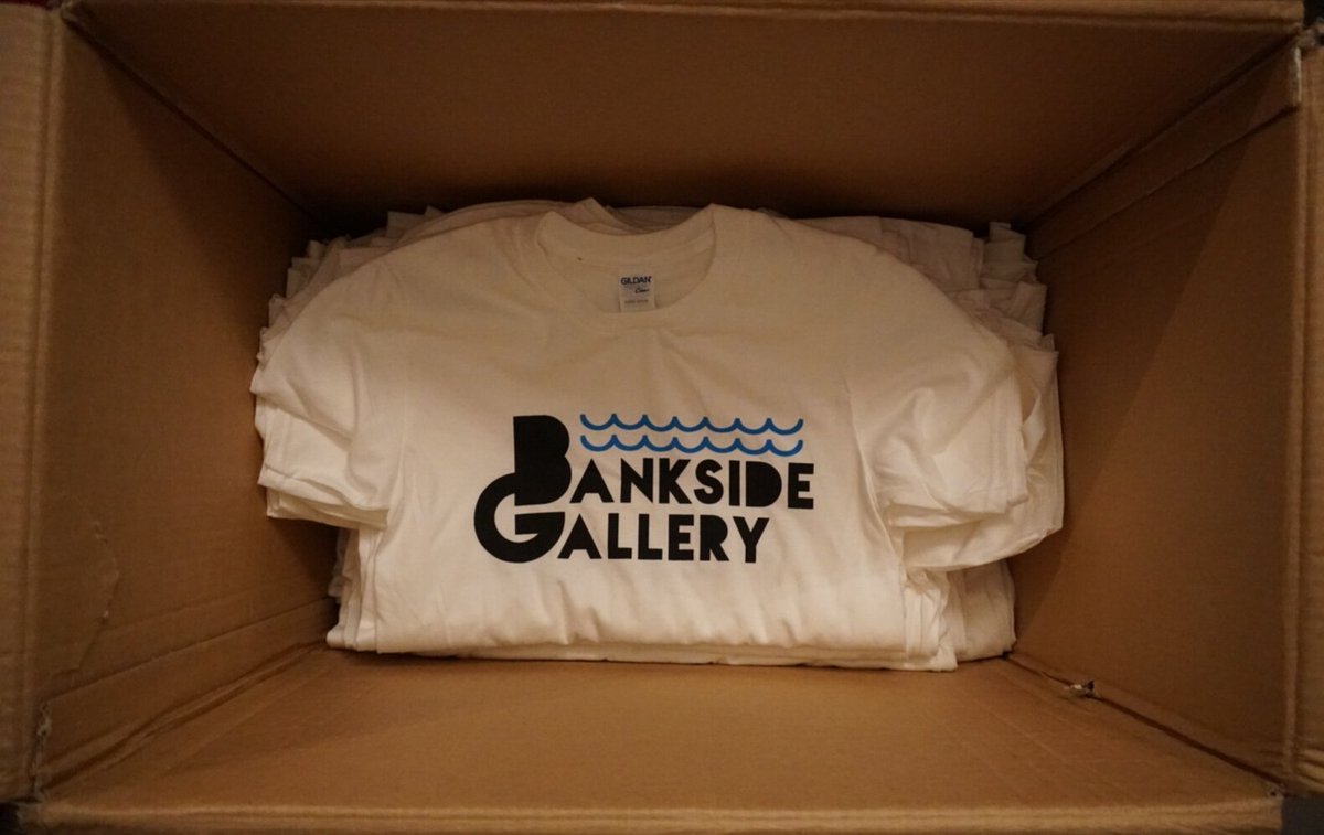 Banksidegalhull's tweet image. The #banksidegalleryhull Tees &amp;amp; Totes have landed!
Big thank you to everyone who has patiently waited for these,
They will be with you very shortly! 🙌
#hullgraffiti #banksidegallery #hull