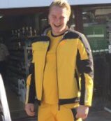 <a href="/DM_Tools/">D & M Tools</a> @Biggscarpentry <a href="/RyallsLewis/">LewisDickies</a> <a href="/carl_holder44/">Carl Holder</a> <a href="/RoxieDickies/">Roxie Morris</a> <a href="/Matt_Tomo2290/">Matt Tomlinson</a> <a href="/kemptonparkrace/">Kempton Park Racecourse</a> <a href="/RyallsLewis/">LewisDickies</a> he only had one job! He’s probably standing at Epsom on his own wondering where everybody else is! At least you won’t miss him, guess who’s wearing #DickiesPro Yellow this weekend.<a href="/carl_holder44/">Carl Holder</a> <a href="/RoxieDickies/">Roxie Morris</a>