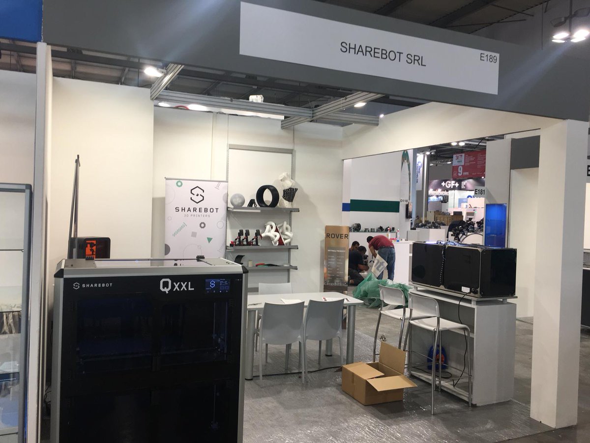 sharebot_de's tweet photo. We are at the halfway point of @31BIMU! You can visit us at @Sharebot3D's stand (number E189) and watch our professional #3Dprinters at work

FREE ENTRY: https://t.co/28wJFNYIiL

#Sharebot #BiMu2018 #3D #3Dprinting #3Dprint #3Dprinter #Milan #3Dfilament #AdditiveManufacturing #AM https://t.co/vQPsoGd9kM
