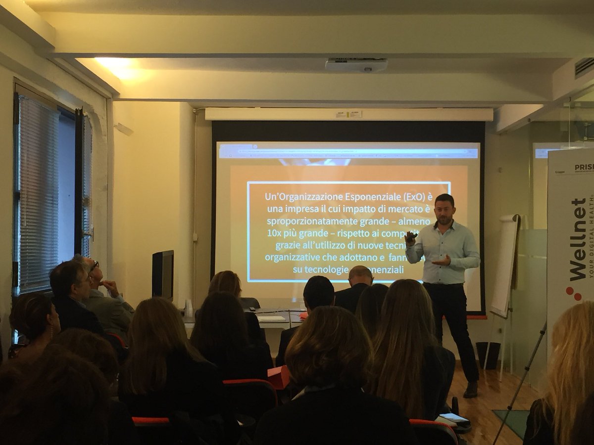 Wellnet's tweet image. “Siamo passati da organizzazioni lineari a organizzazioni esponenziali e chi non riesce a cavalcare l’onda del cambiamento è destinato a scomparire dal mercato”. Daniele Marconetto - General Manager #wellnet #DigitalBreakfast #DigitalTransformation
