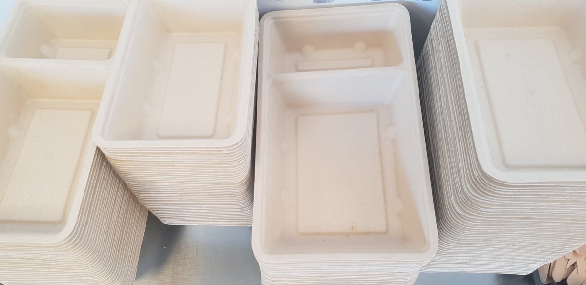 Onze kibbeling serveren we vanaf deze week in een bakje van bagasse, een restproduct bij de productie van rietsuiker. Kan na gebruik zo in de bio-bak!
#DagvandeDuurzaamheid