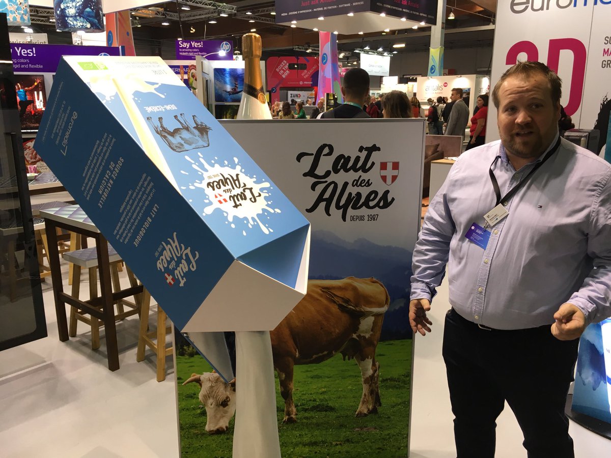 Jacques_Simonet's tweet image. Euromedia explique l&apos;impression 3D très grand format au salon @PrintInProgres, le showroom des industries créatives #PrintinProgress ⁦@InterMedia_Lyon⁩