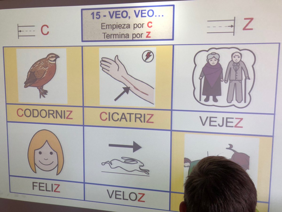 lucilogo's tweet image. Estupendo material, de ⁦@belenbaquero⁩ , que facilita la participación de todo el alumnado desde la programación del aula ordinaria #lectoescritura #AudiciónYLenguaje #ProgramaciónParaTodos