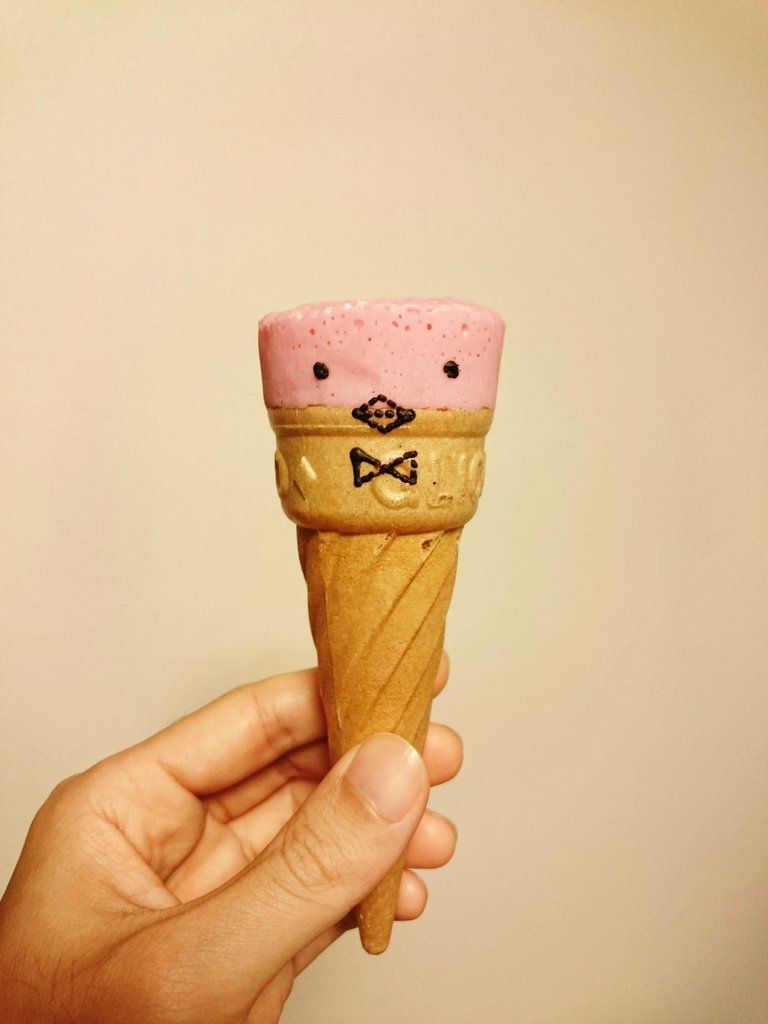 doirimegane's tweet photo. カプすけが出ました。

"会えたらラッキー" とあったので、ラッキーなはず。 https://t.co/nCGW2LMTUk