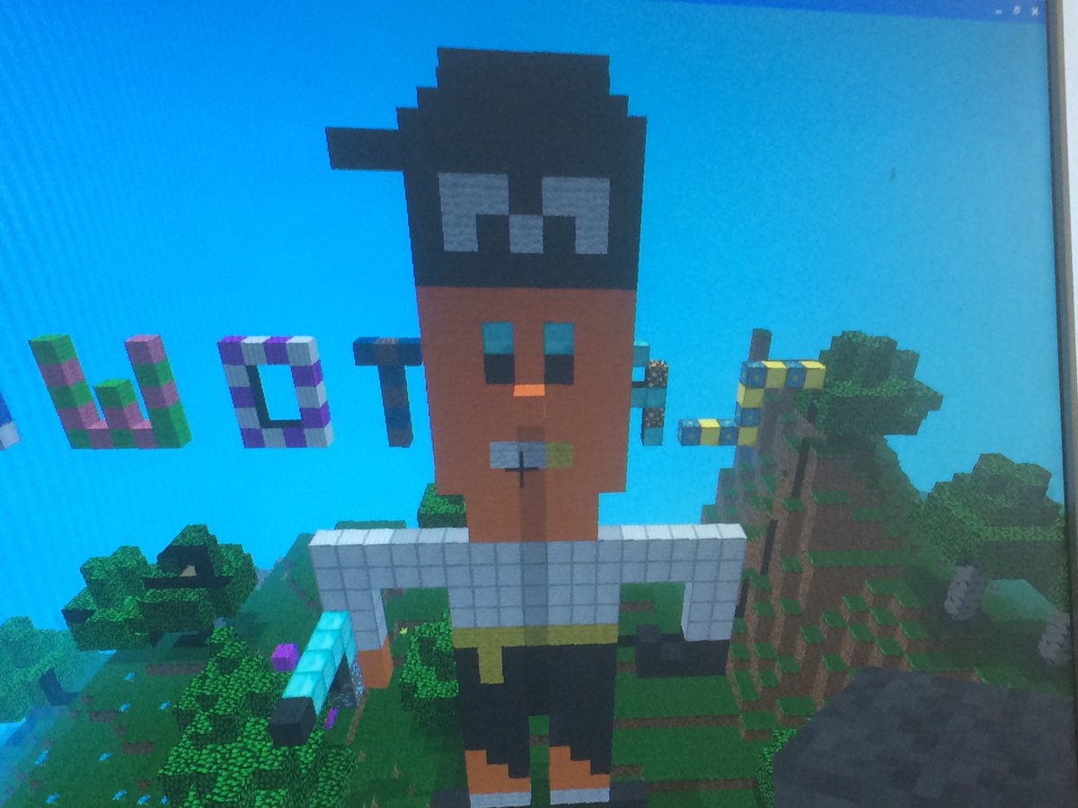 ZapTower's tweet image. Zaptower Oreo house and pirate designed and built by Caitlin and Aoife #minecraftpi . It took 3 days of hard work after schoolwork was complete!!