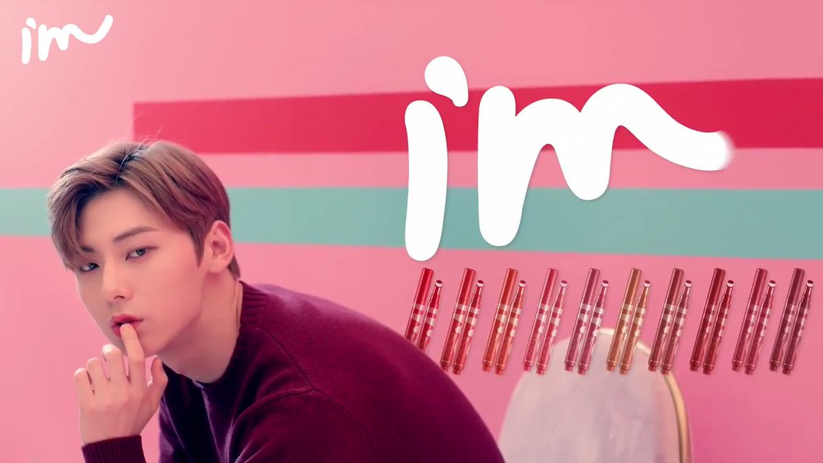 황민현_THAILAND!♡ tweet media