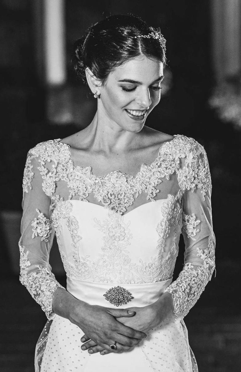 bridal_fabrics's tweet image. Bright, early and ready for another day @Textile_Forum Are you coming to see us and our lace today? #textileforum #textile #bridal #lace #fabricshow