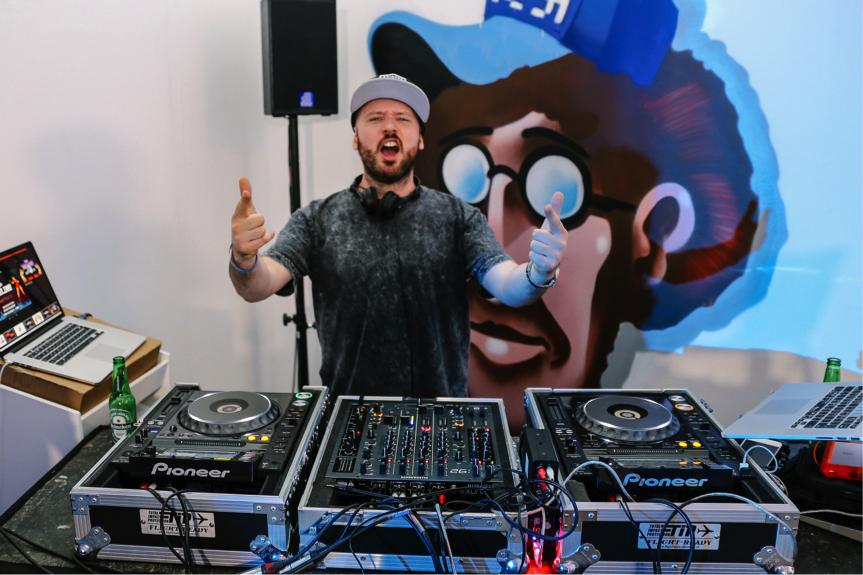 The Tech Off tweet media