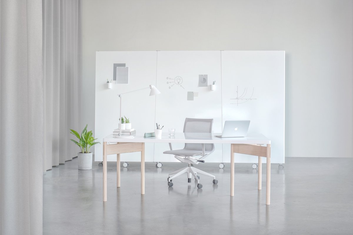 MovingWalls1's tweet image. Our versatile and writeable office tools structure rooms as well as work processes, enable more efficient use of space and are already widely used in executive offices, conference rooms, in plenary sessions or in creative labs of large companies. #thisishowweworknow #movingwalls