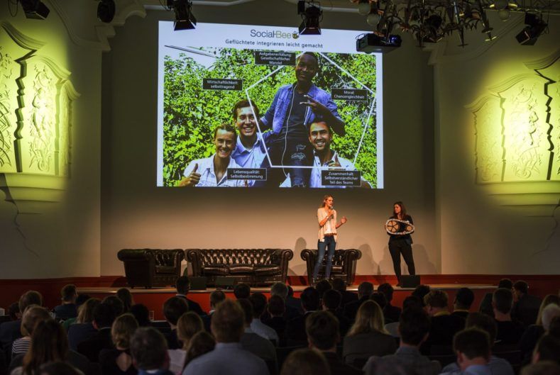 Heute sind wir beim #PublicValueAward von @eypva in Leipzig dabei, bei dem #Startups ausgezeichnet werden, die einen großen Beitrag zum #Gemeinwohl leisten! 👏👏

Auf Instagram geben wir euch einen Blick hinter die Kulissen: instagram.com/startnext