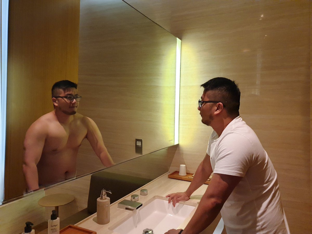 賀 カシ tweet media