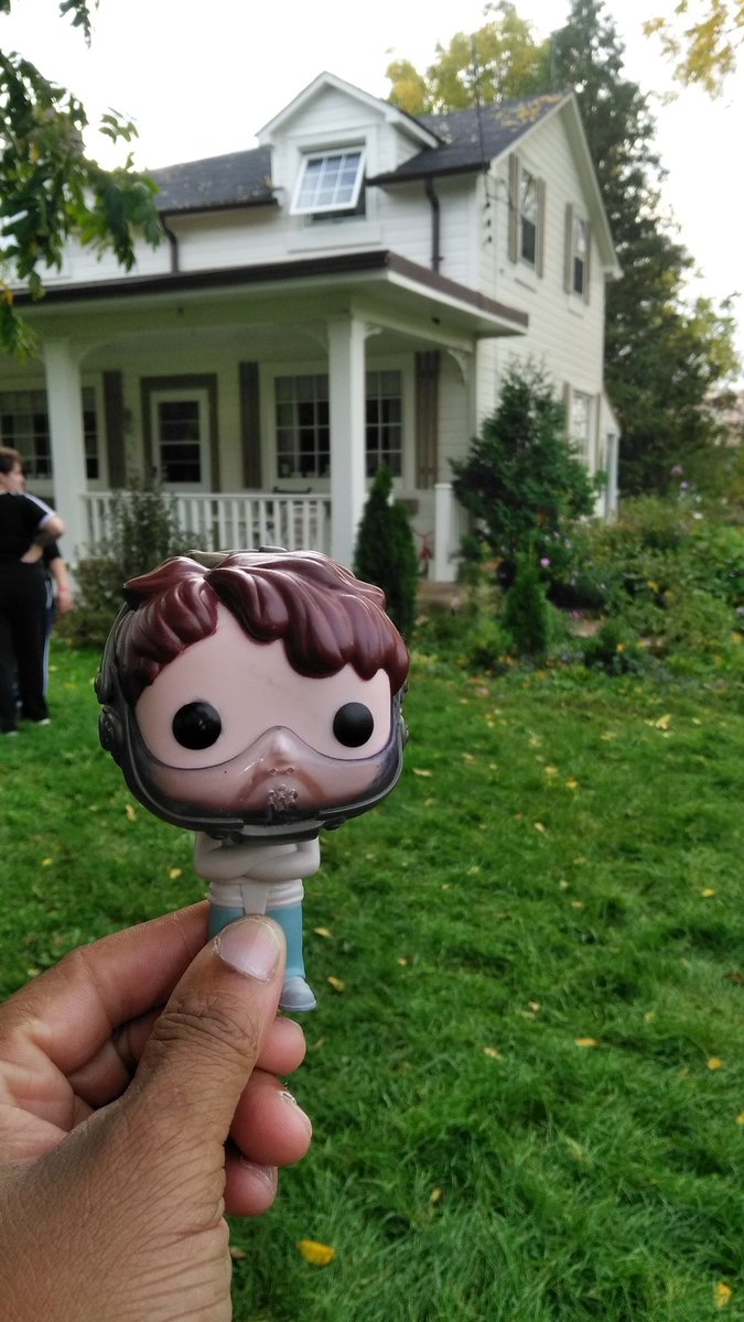 vampgrl7609's tweet photo. It feels good to be home again!!! #FannibalfestToronto #ThursdayBusTour @Fannibalfest #Hannibal #TinyWill๐จ๐ฆ๐๐คฃ https://t.co/qIxj0TEwsn