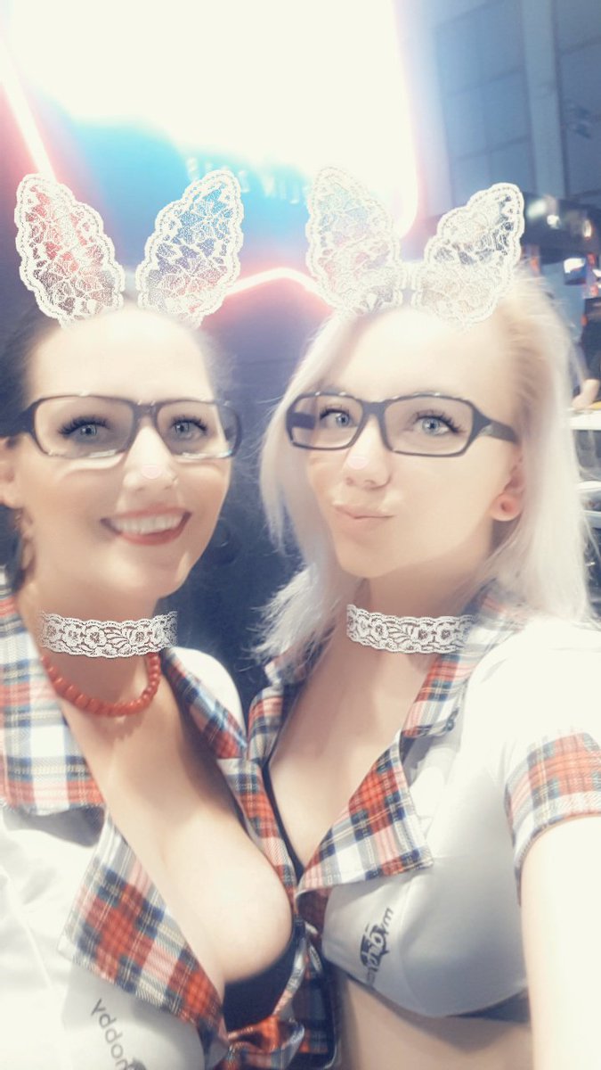 Princepessa’s pics and videos