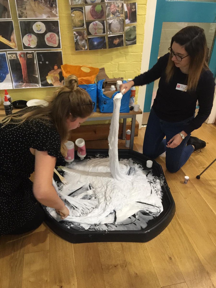 SensorySp's tweet photo. We made a giant slime with Sarah Hall at #INTERACT2018 #slime #sensory https://t.co/gs4wiwyDqO