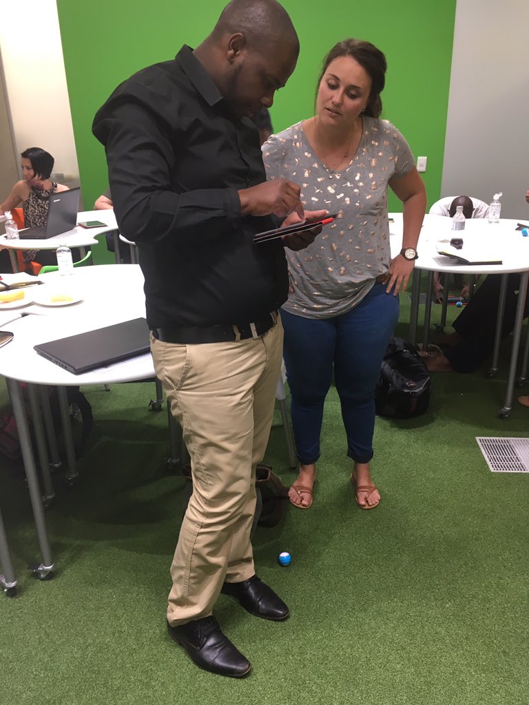 iStoreEducation's tweet photo. The amazing teachers from Prestige Schools learning about the fundamentals of coding and robotics @SpheroEdu. To run a similar programme at your school contact us on codespace@thinkahead.co.za #teacherscode #21stcentuaryskills https://t.co/oVdViDN2hi