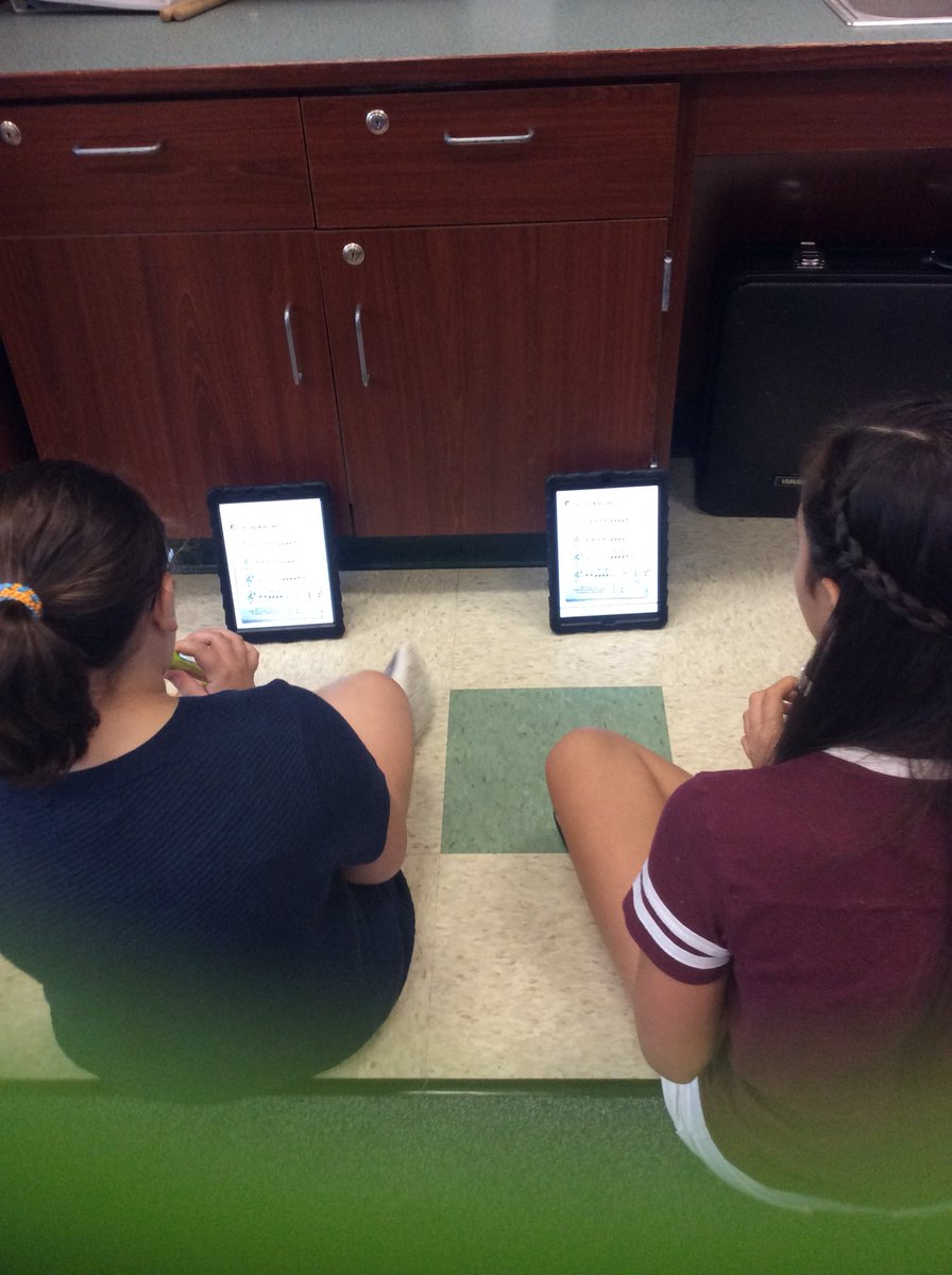 NTMMusicMrsSim's tweet photo. Working independently to build recorder skills. @NTMKnightsAPS https://t.co/rRPuBjyL5u