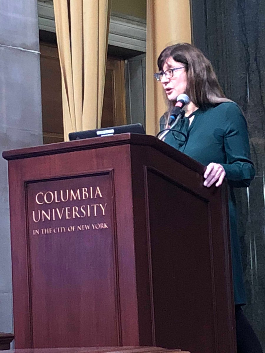 ColumbiaOTLI's tweet photo. Janet Metcalfe of @ColumbiaPSYC is presenting “Metacognition and Curiosity” at the Science of Learning Symposium at @Columbia  @columbiaCTL
#SolSymp18 https://t.co/NmEb6rui4B  https://t.co/hm0KufOFWD https://t.co/8LIvTdW1Jd