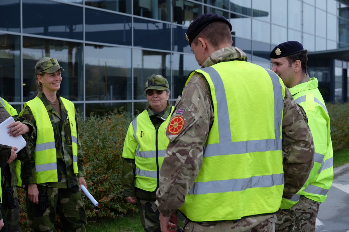 104Bde's tweet photo. #MiltaryMobility #WeAreNato #Logistics #RLC #MakingOperationsHappen @NATOpress @Force_Troops @Forsvaret_no https://t.co/0jbFyshA9o https://t.co/zHzcYH5VNt