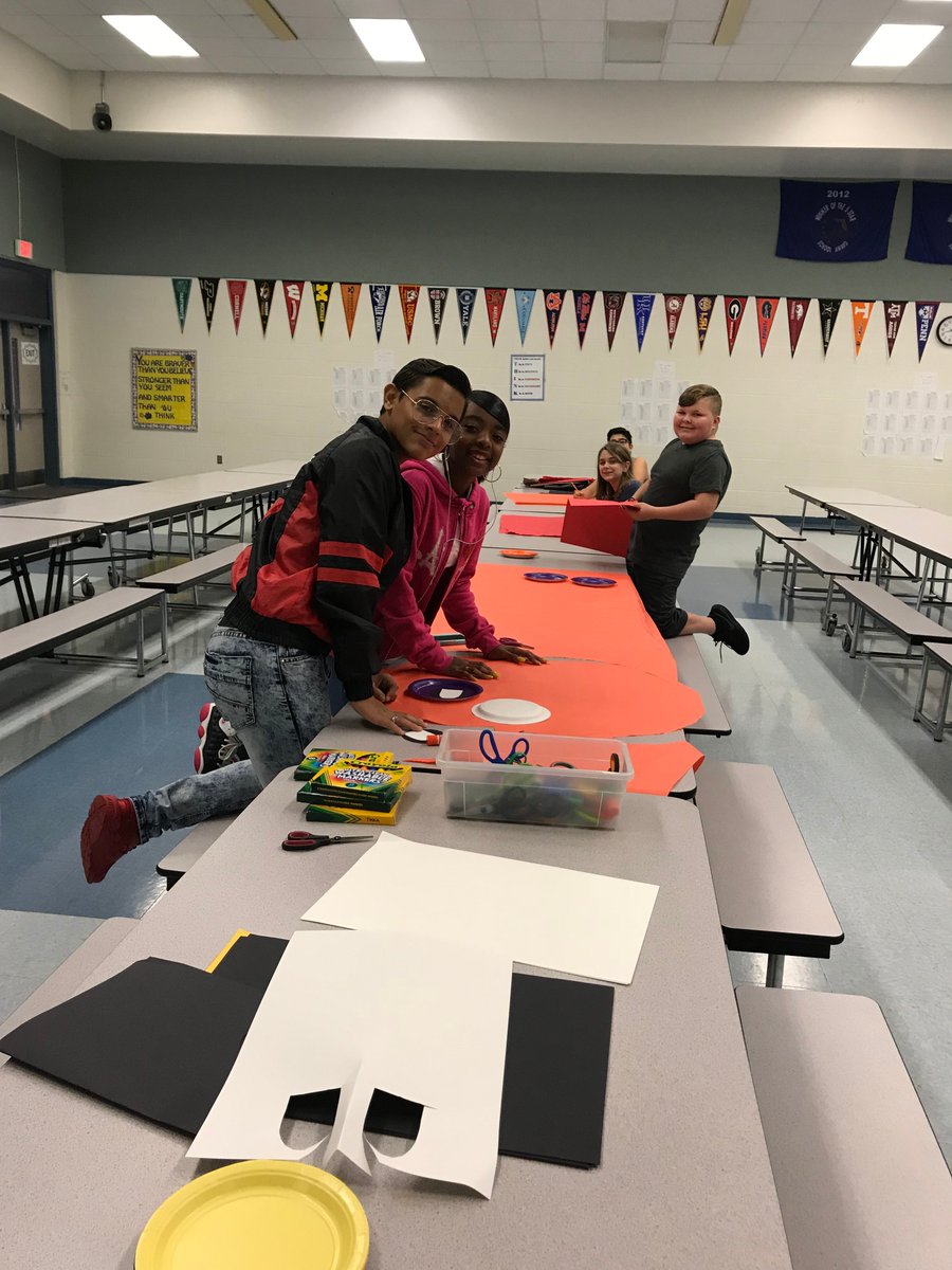 Ann Tikka On Twitter Caloosa Middle Students Collaborate In The