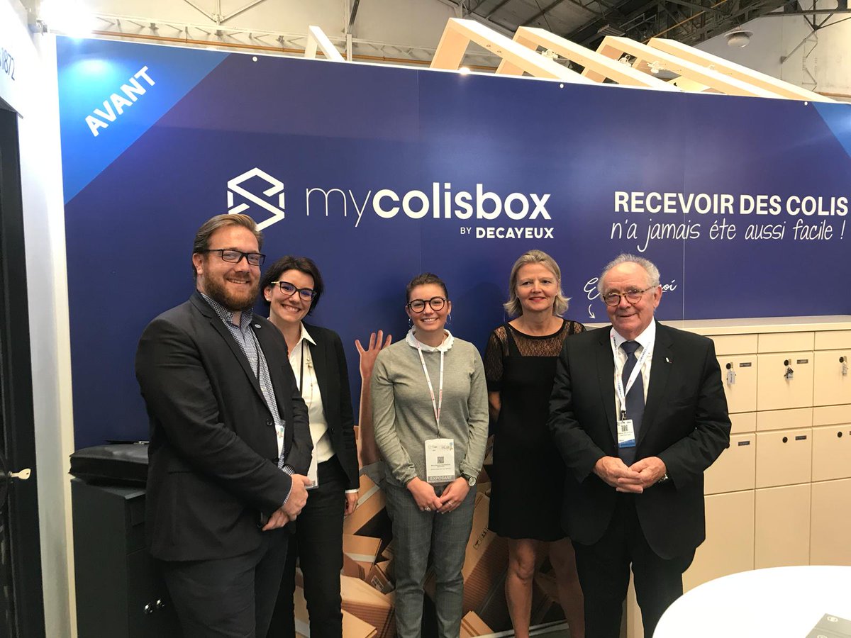 DADDecayeux's tweet photo. Dernier jour sur le congrès @UnionHlm !
Monsieur Decayeux et l'équipe (de choc) prescription vous attendent ! 👍
#innovation #prescription #CongresHlm #HLM #madeinfrance #frenchfab #mycolisbox #portadapte #IoT #domotique #smarthome https://t.co/88MADUhaIU