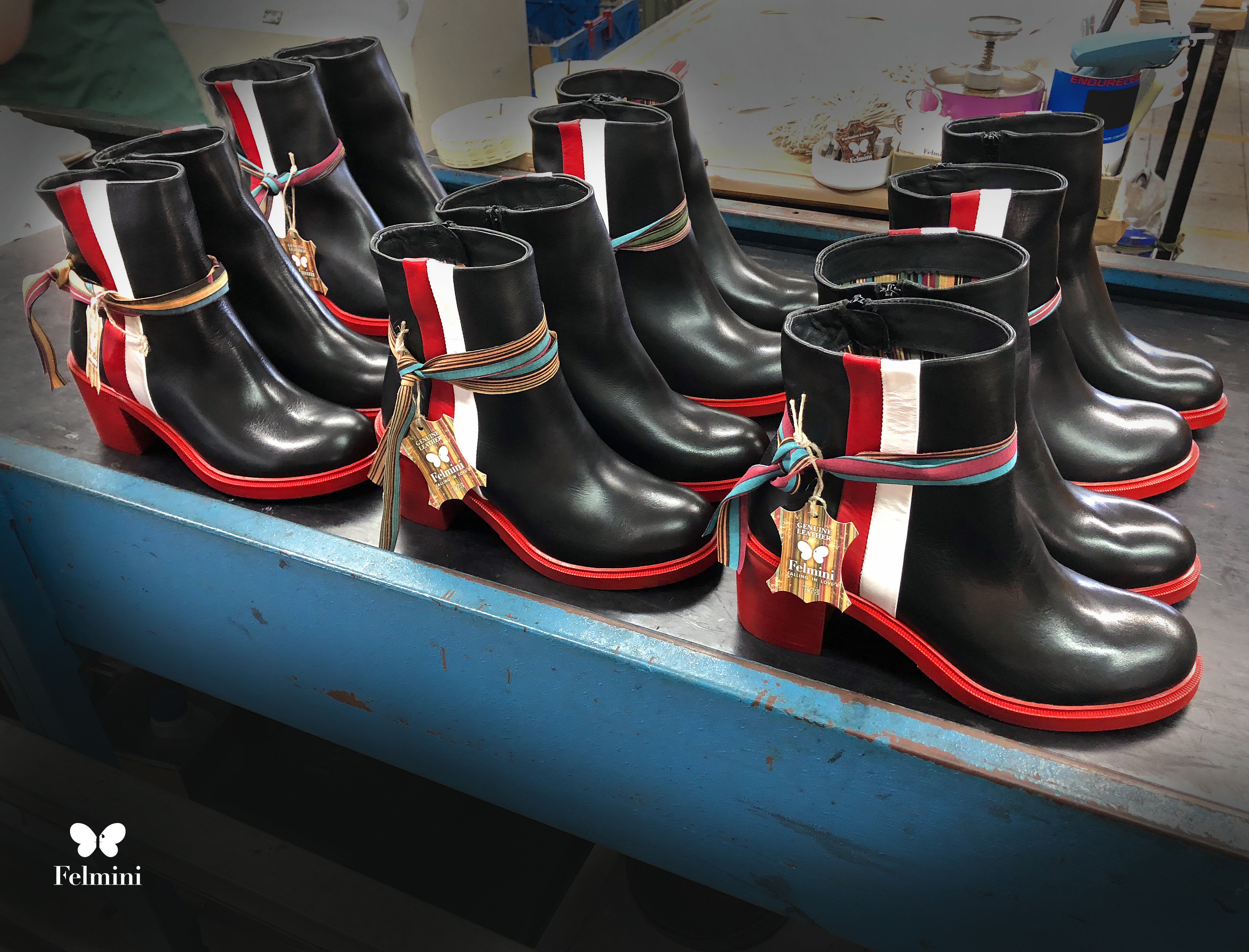 Felmini falling in store love boots