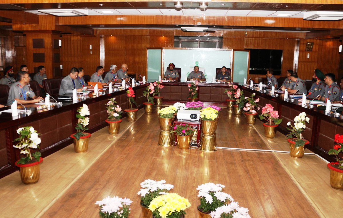 official_dgar's tweet photo. Two days Annual #AssamRifles Inspector Generals' Conference begins at HQ, DGAR Laitkor(Shillong)today.The conf aims at deliberating issues like #ForceModernisation #SmartSolutions #LeveragingTechnology for Ops, Adm &amp; Man Mgt issues for enhancing overall efficiency.
@easterncomd https://t.co/DYEi3D3NBa