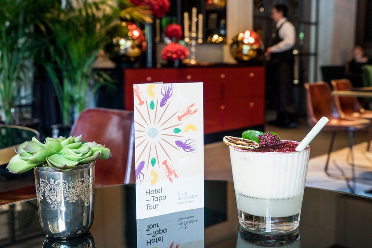 Coco Thai por #ManelVehi es nuestro cóctel más solidario. Descubre por qué y mucho más en @hoteltapatour