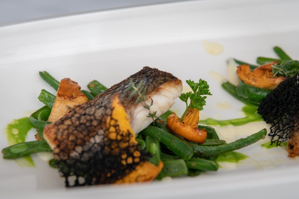 FactoryStyleMag's tweet photo. YOUNG CHEF. A TU PER TU CON JIMMY ARROYAVE https://t.co/grgcWOaCHD https://t.co/WhaNb9JJXA