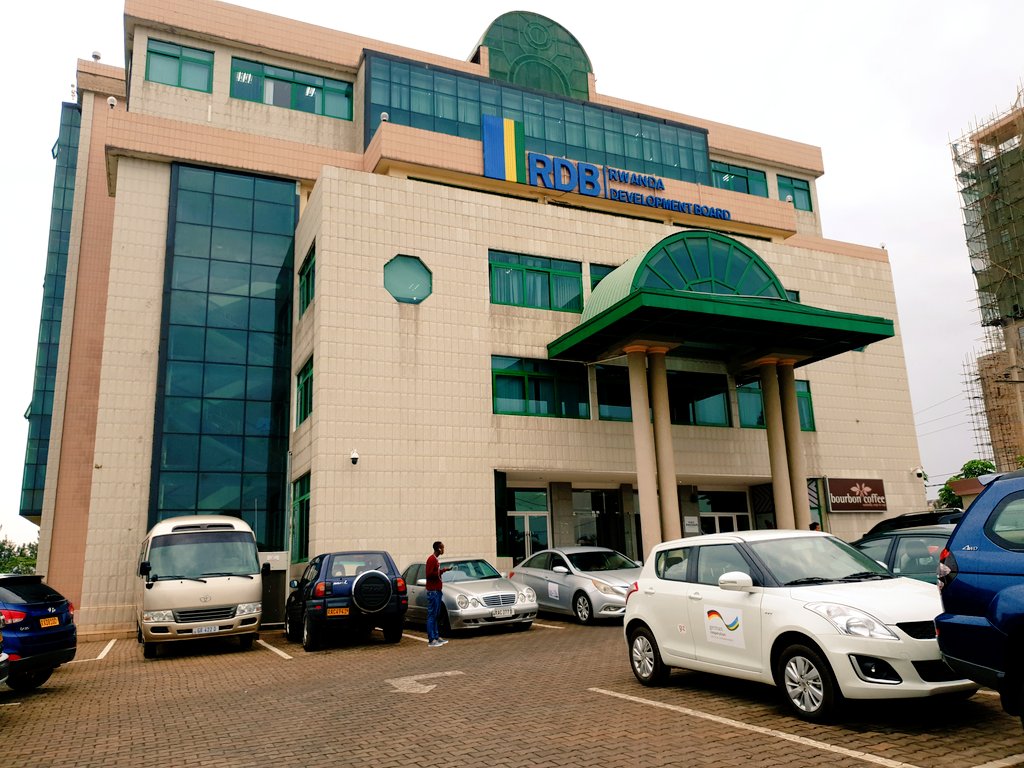 TebogoDitshego's tweet photo. Registering @DitshegoMedia at the Rwanda Development Board @RDBrwanda, it took me 30 minutes and we were done. At 4pm I'll be doing a CNBC Africa interview in Kigali to discuss our expansion plans to grow in East Africa. #IntraAfricaTrade https://t.co/vvqsa9szCc