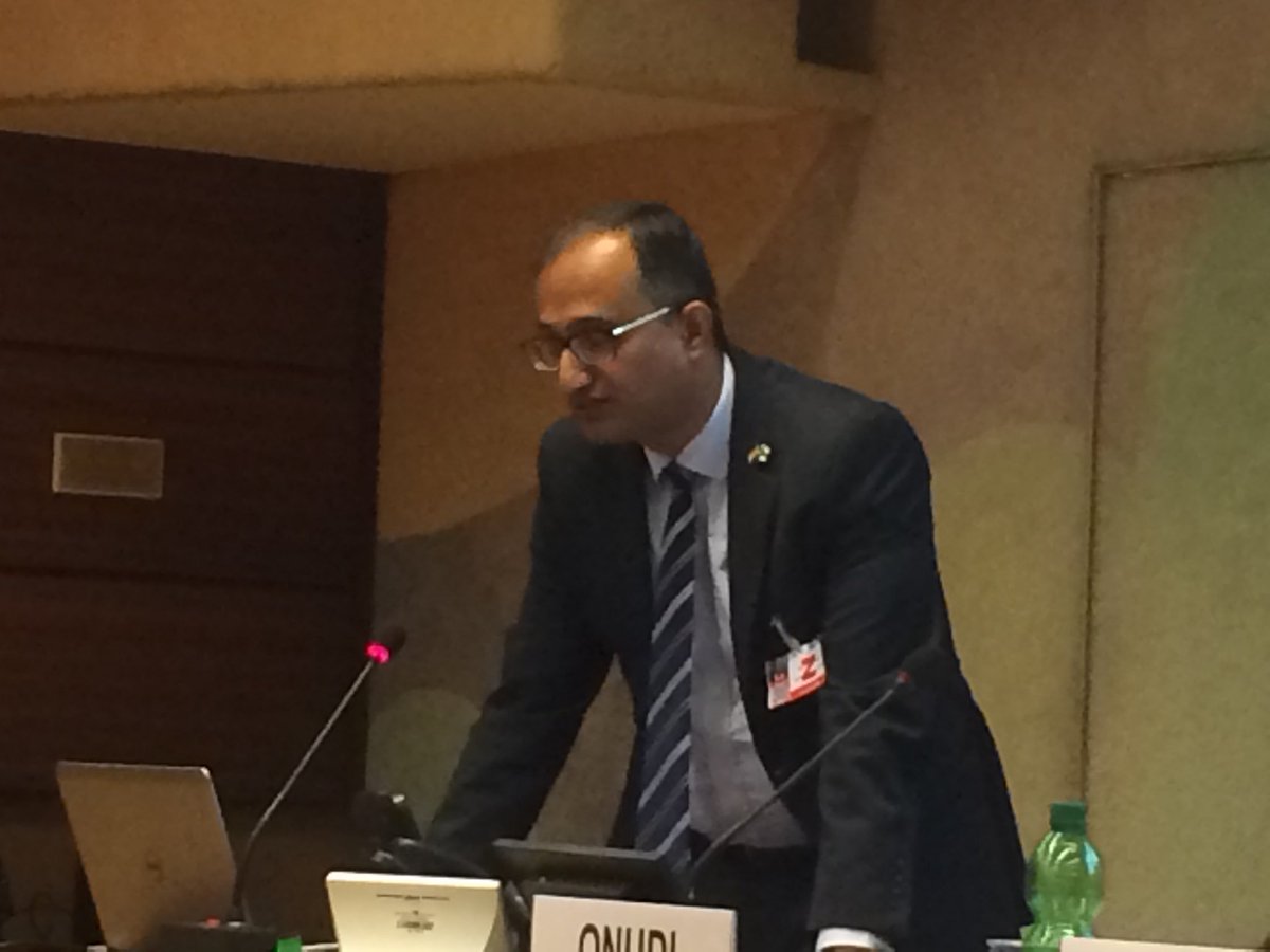 Bonguglo's tweet photo. M Pande @QualityCouncil,India, @UNCTAD #NTMsWeek introduced India PSS Nat Platform, it’s activities & a recent convention on sustainability standards in New Delhi. https://t.co/Xjl7t0isZh