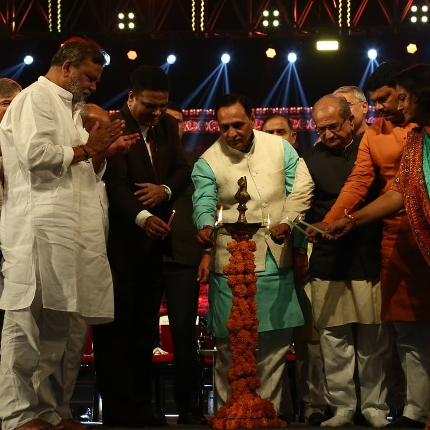 Ganpatsinhv's tweet photo. Grand Inauguration of #VibrantNavratri2018 at Ahmedabad with CM Shri @vijayrupanibjp Deputy CM Shri @nitinbhaipatel https://t.co/cqWXjCtfhl