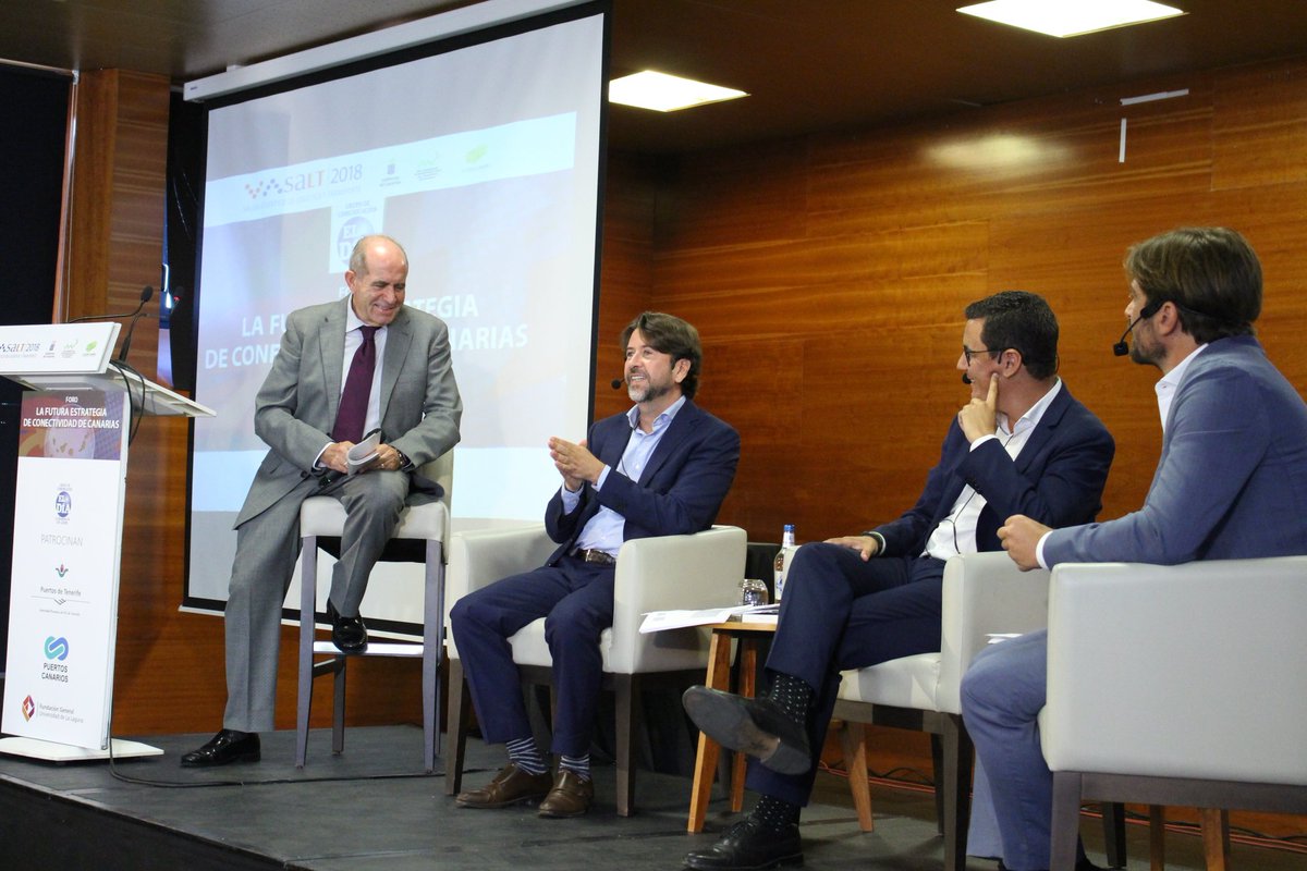 SALTCANARIAS's tweet photo. Carlos Alonso, presidente del @CabildoTenerife, señala el incremento de la población confirmando las islas como un territorio atractivo #movilidad #SALT2018 https://t.co/yZ3GkixU8J