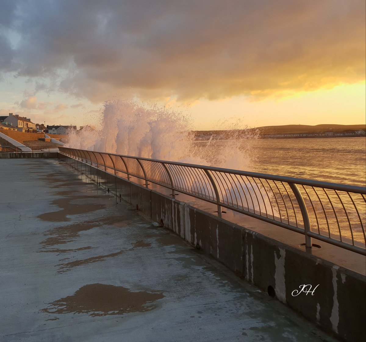 The white walkers, #kilkee #clare #WildAtlanticWay