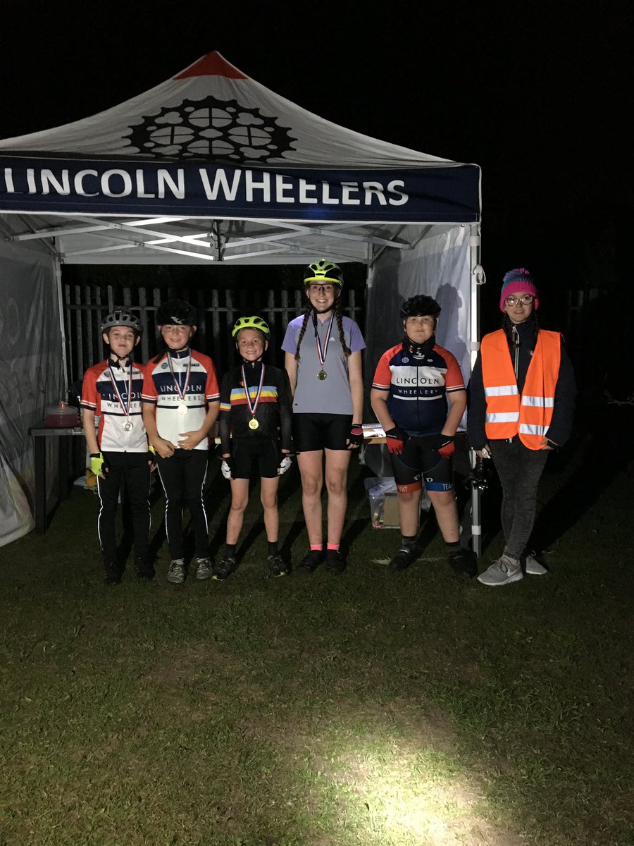 LincolnGoRide's tweet photo. Fantastic evening at the 2nd race in our Autumn Go-Race series. 
Well done to all the riders and many thanks to all the volunteers for setting up and helping out. Full results will follow. https://t.co/3uvCGzXGCF