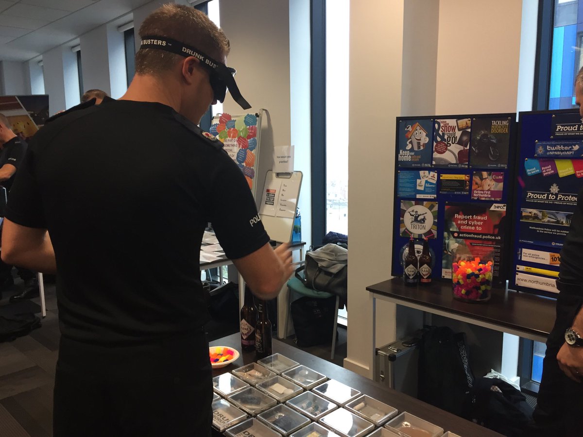 NPTSuptMusgrove's tweet photo. Supt Joisce testing his hand eye coordination wearing the drunk goggles....he didn’t do very well 😩  #ThisIsWhatWeDo event @ Newcastle University Business School today until 3pm 🚓👮🏻‍♀️ https://t.co/0vynexw2Kx