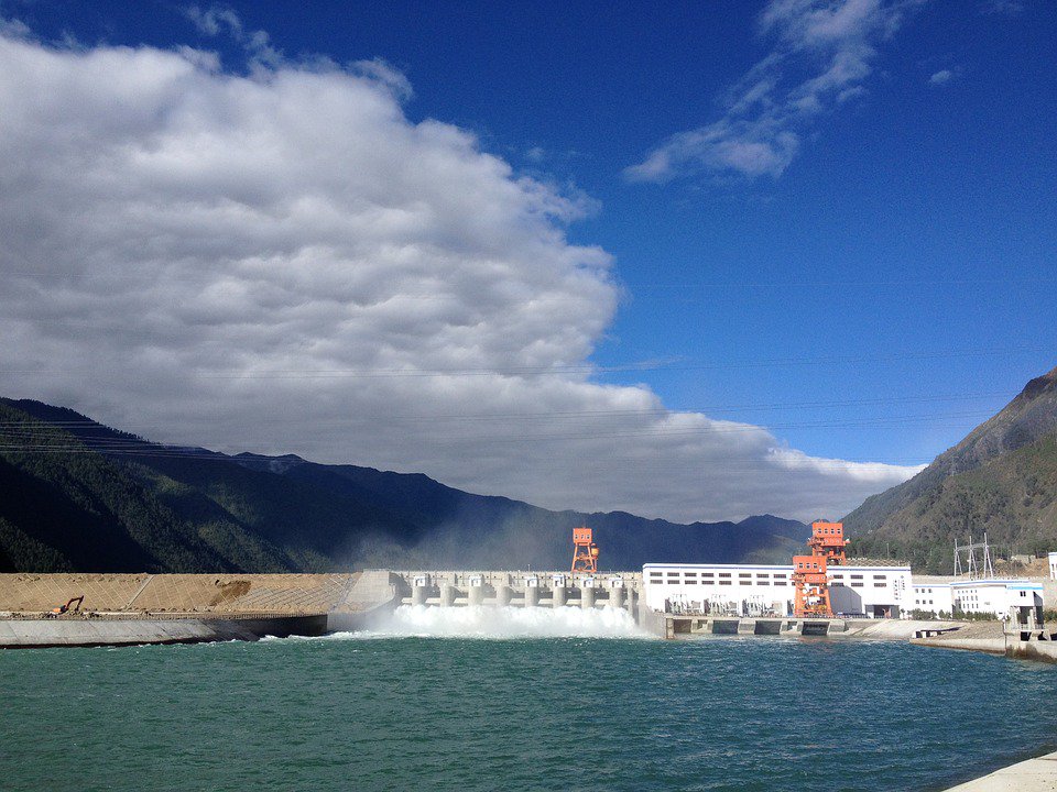 unnatigade's tweet photo. An industrial application was the largest application market for #hydropower in 2013 accounting for over 25% on account of rapid industrialization. https://t.co/QFIAnXvsVc  #RenewableEnergy https://t.co/X7VQXgzmje