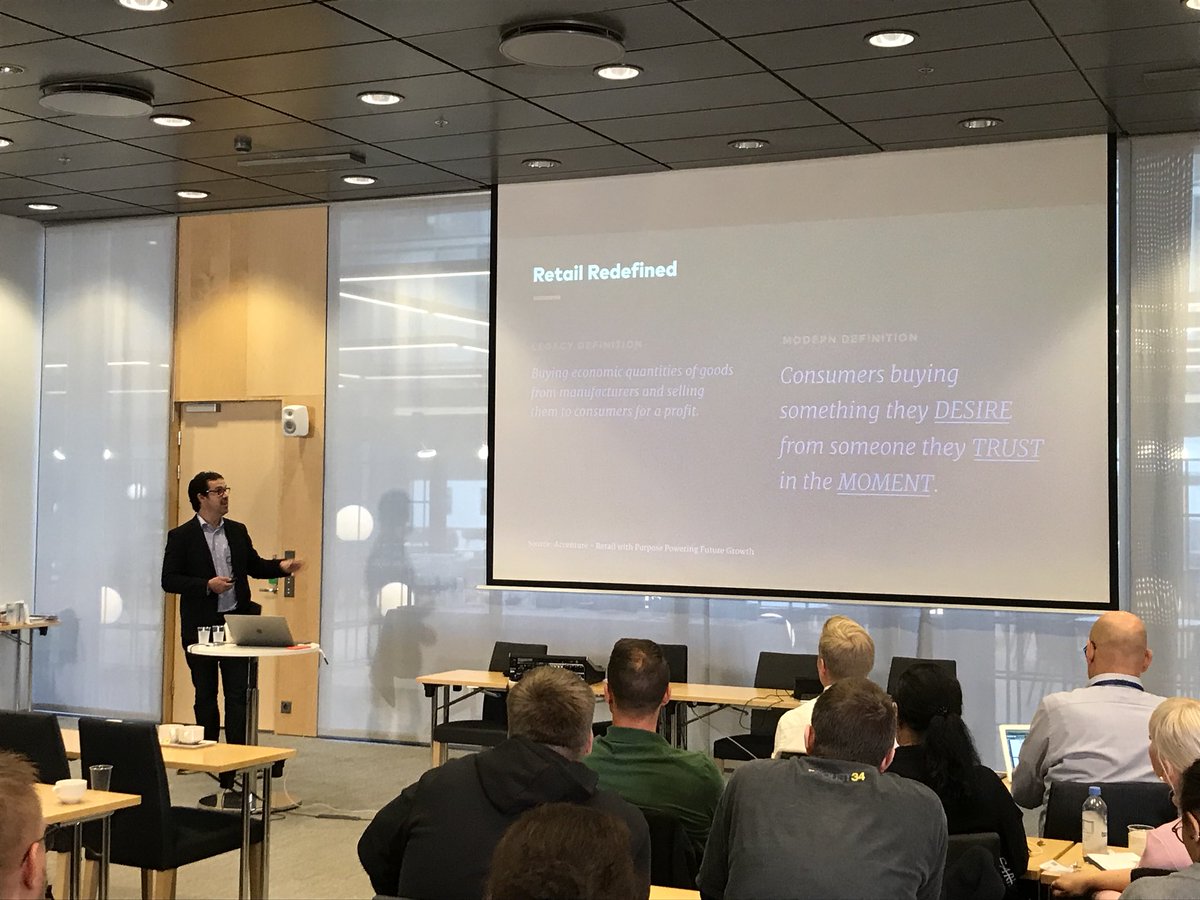 .<a href="/cakeandarrow/">Cake & Arrow</a> Josh Levinellä on uusi määritelmä vähittäiskaupalle: ”Customers buying something they desire from someone they trust in the moment” #ecomgrowth #verkkokauppa #asiakaskokemus @neatpace