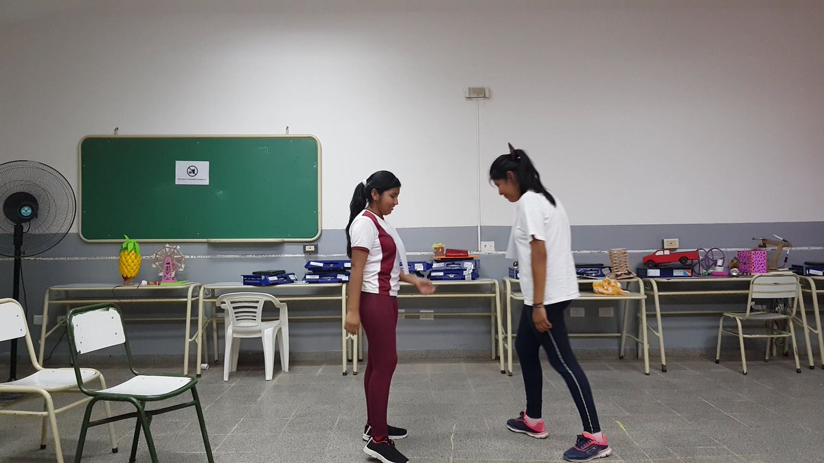 Walter_GarzonOk's tweet photo. #Escuela_Solidaria #Gimnasia_Cerebral feliz de llevar a cabo este proyecto. @UrtubeyJM @aniberruezo @larubita70 @danilisanti @RangeonMartin @ColoniaEsa https://t.co/JrsHtTA5v5