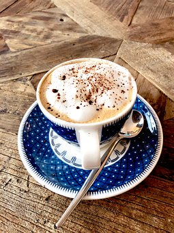 ReBiBe1's tweet photo. El café mejor acompañado que solo https://t.co/mGdEkhr1tU