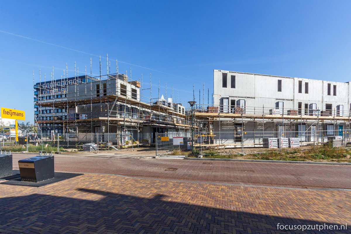 vandongeren's tweet photo. Foto's toegevoegd van woensdag 10 oktober 2018 o.a. 'Park Noorderhaven', 'Noorderhaven veld 11 &amp; 12' en 'Renovatie IJsselkade'  https://t.co/5boAmv4fP4. https://t.co/902n1vmItd