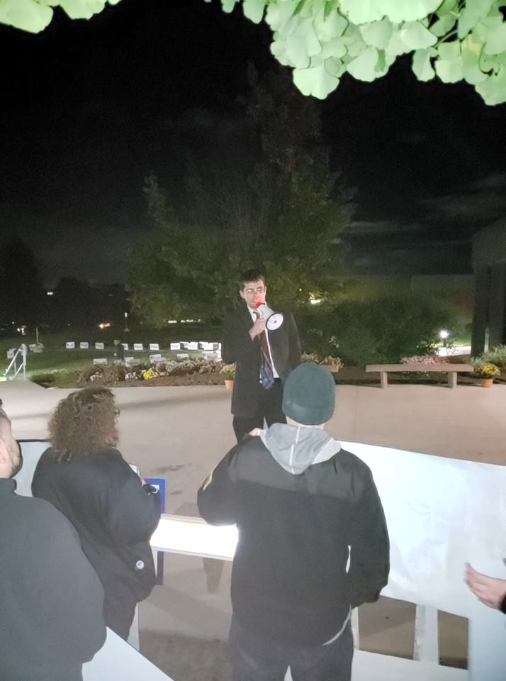 jakedporter's tweet photo. I think we made our point that we should be included in the #IAGov debate discussion. If we didn't, both Fred and Kim made that point by their lack of addressing key issues and the negative tone the Governor took. https://t.co/W4cEDBQmFz