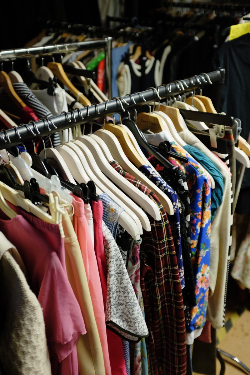 emmausmossley's tweet photo. Come along to our Pop-up Fashion Sale Evening today from 6-8pm. We'll have bargains galore, catwalk parade, #vintage &amp; #retro, evening dresses, designer clothes, fancy dress and new items. Join us https://t.co/gBDlZXrG1L

#CharityFashion #CharityEvent #Mossley #Tameside https://t.co/9JNikUFBza